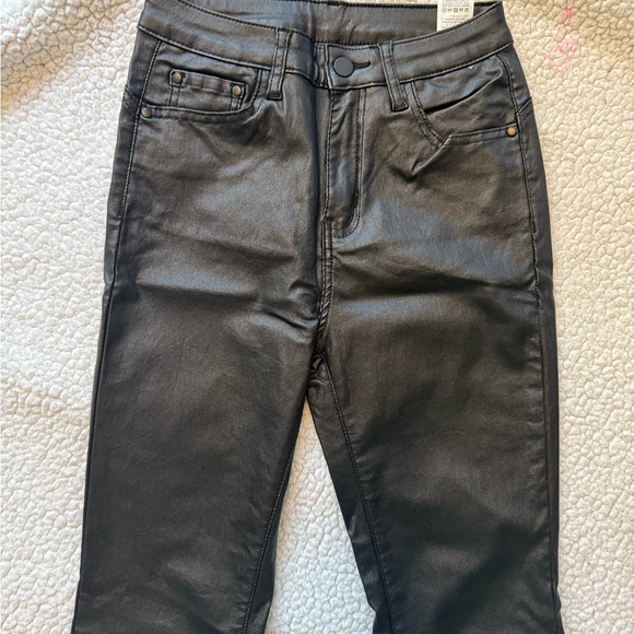 Black leather Flared Pants size Small Tall - Picture 2 of 5